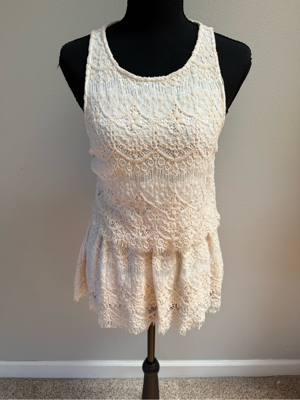 SAYLOR Cream Lace Peplum Tank